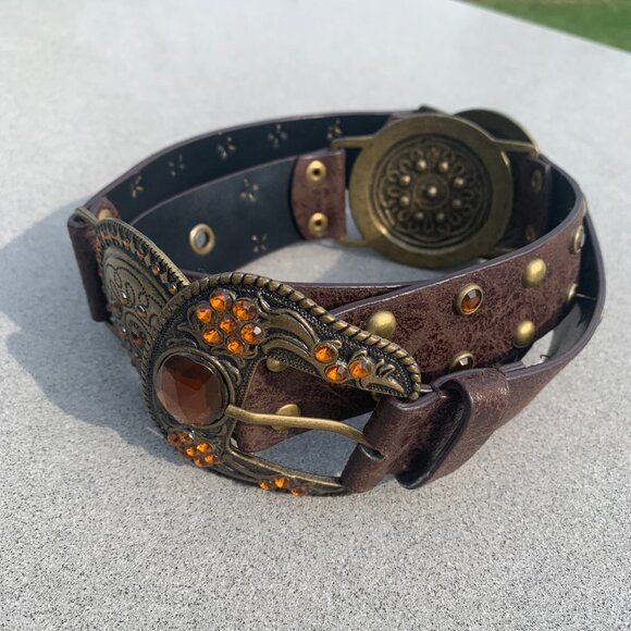 Vintage 90s Y2K Brown Leather Brass Rhinestone Stud Concho Boho Hip Belt - Picture 10 of 16